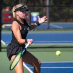 Former No. 1 recruit Aspen Schuman hits ball at ITA All Americans 2026 at Cary Tennis Park