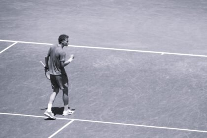Kalin Ivanovski pumps his fist at NCAA Championship match.
